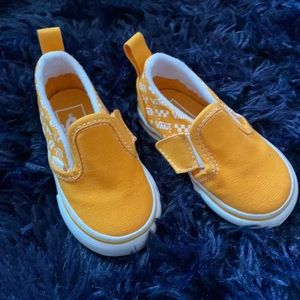 Never worn toddler vans
